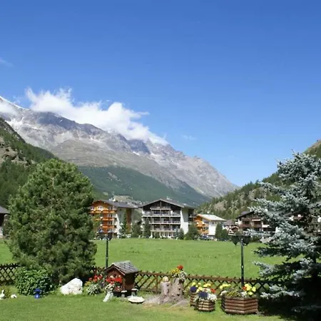 Apartment Chalet Alpenrosli *